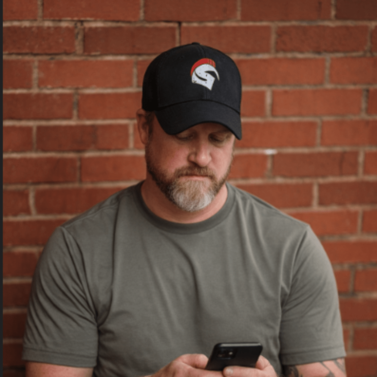 Donnie sending a follow-up message after a networking conversation